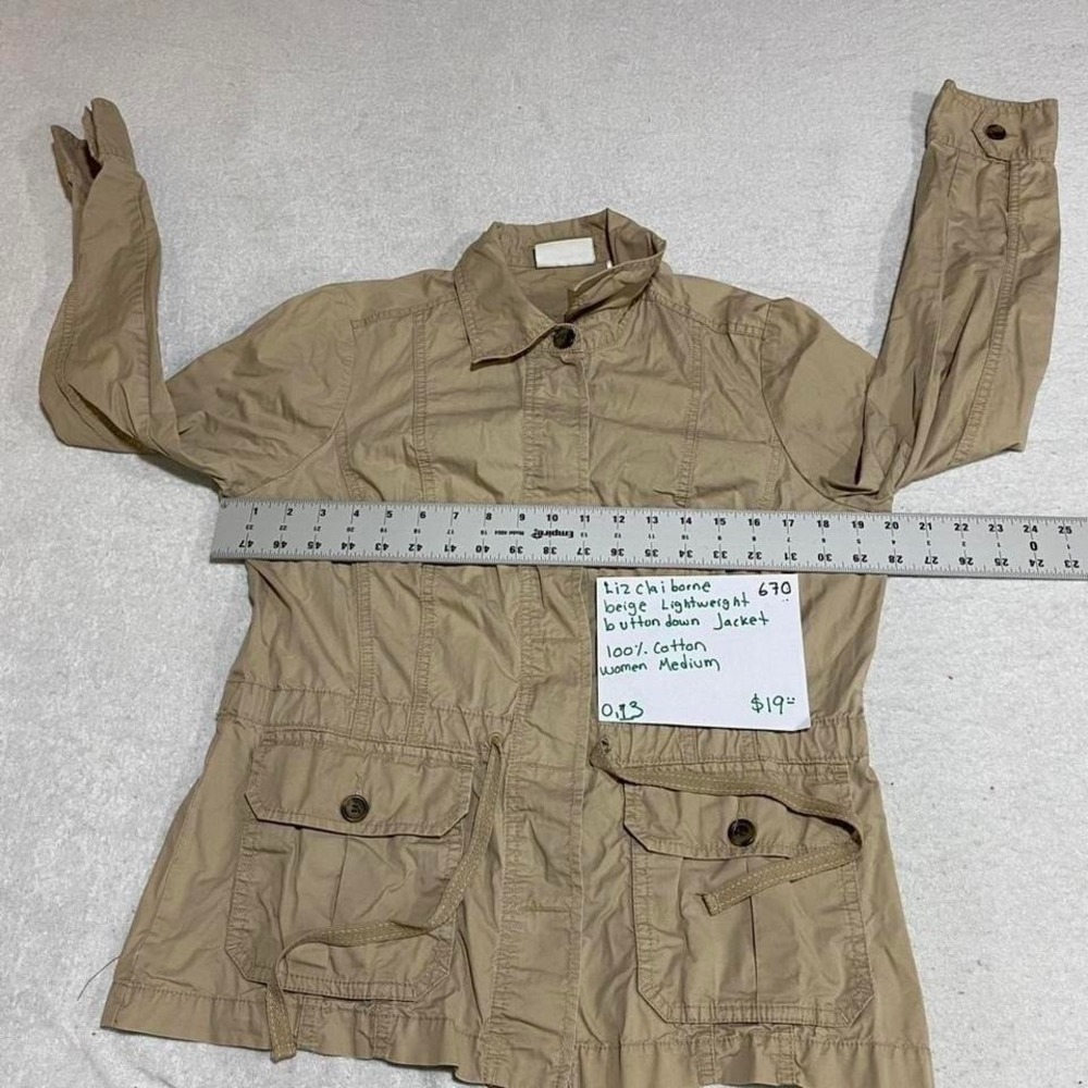 Liz Claiborne lightweight button down jacket women Size M. SKU670#outerwear